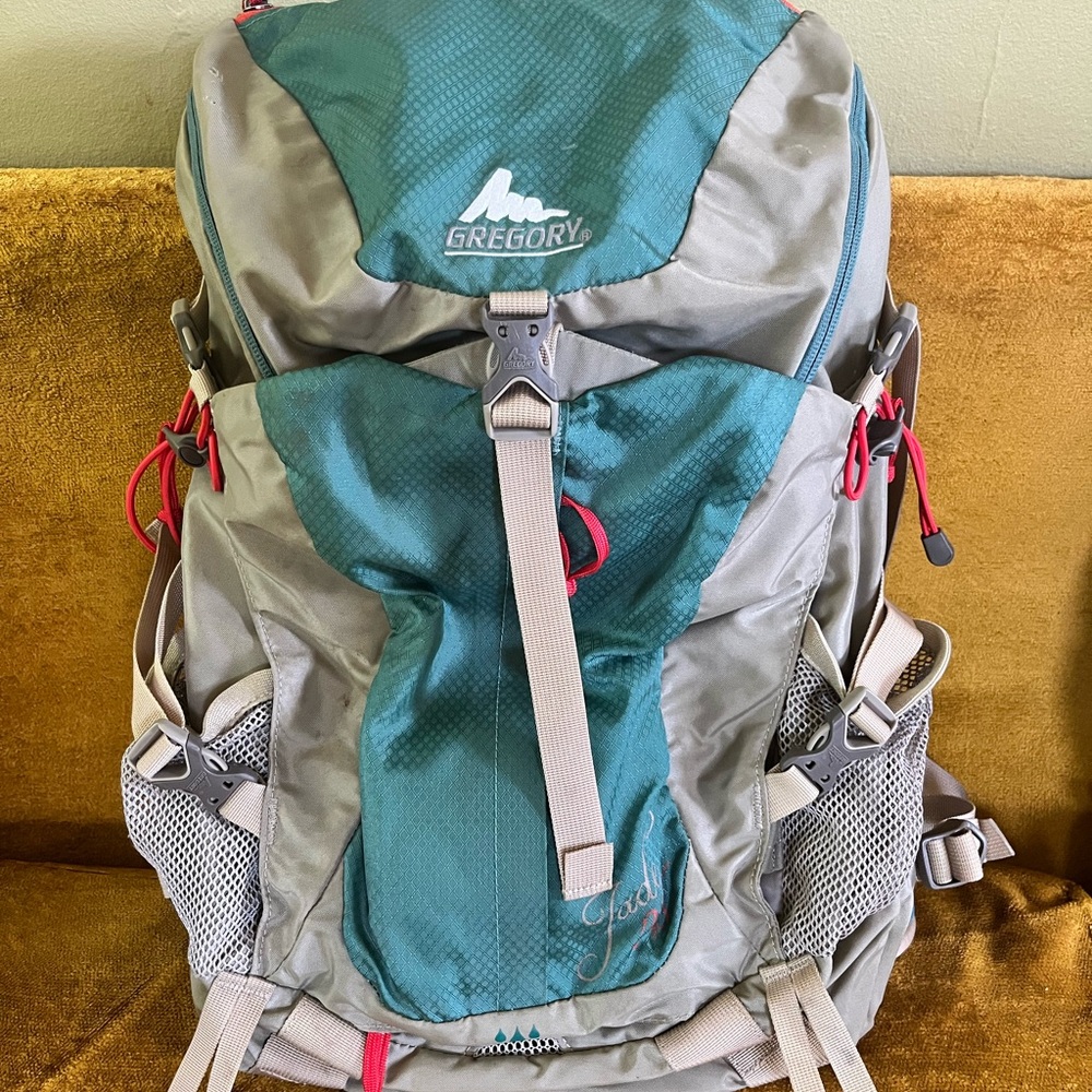 Gregory Jade 28 Hiking Backpack